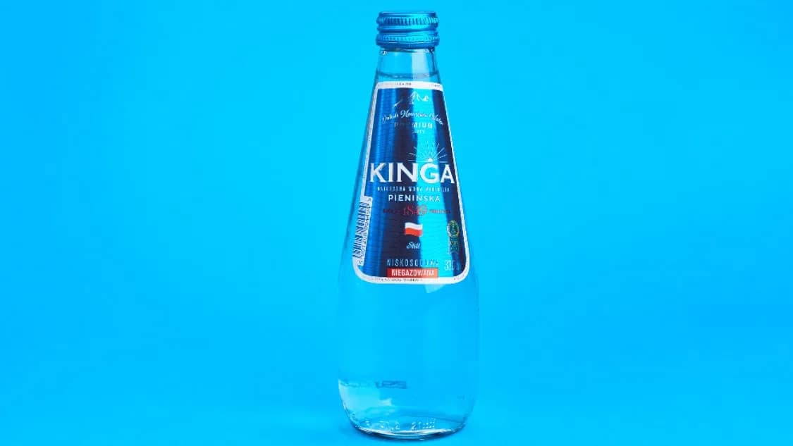 Woda mineralna nie gaz but. 330ml.