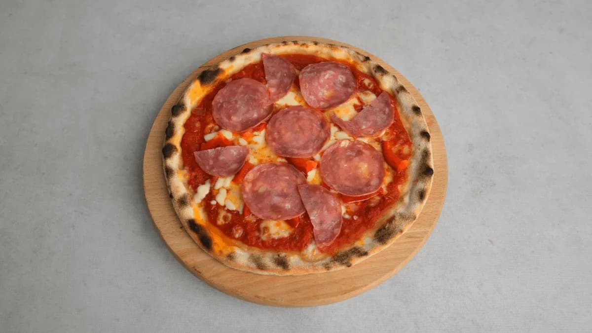 Pizza Salame