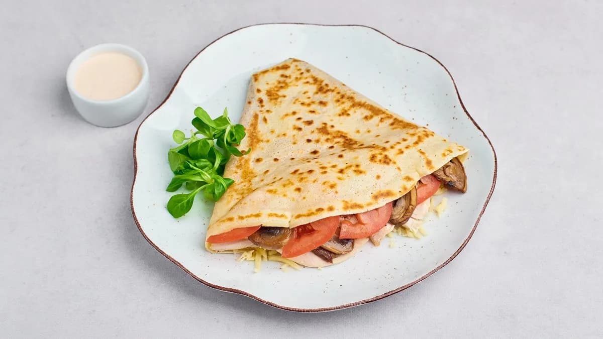 Naleśnik z kurczakiem