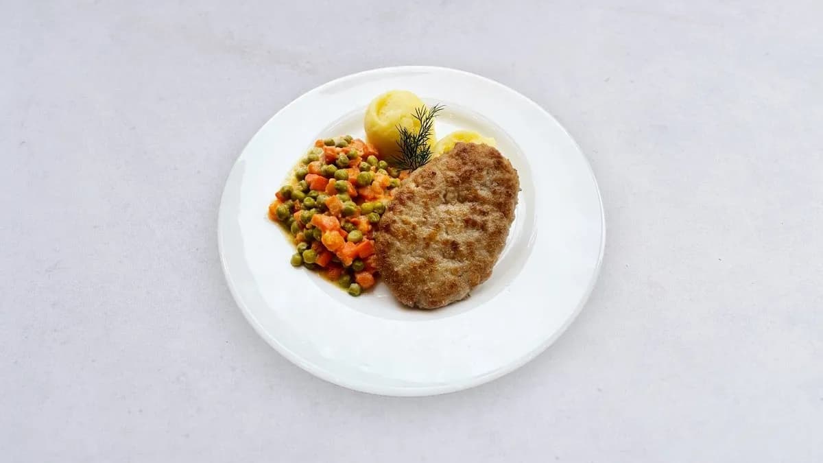 Tradycyjny kotlet mielony