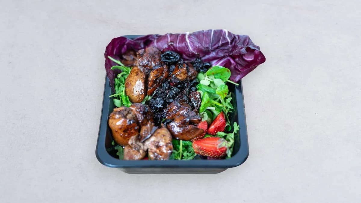 Sałatka z wątróbką