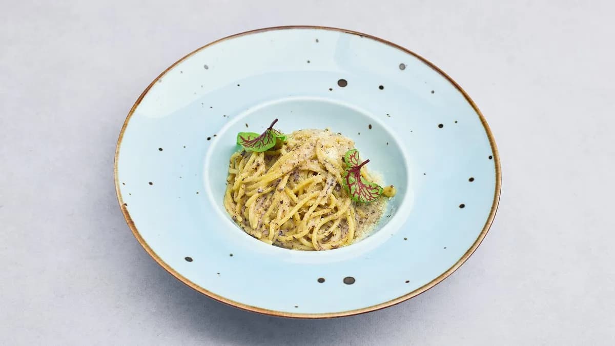 Spaghetti cacio e pepe truflowe