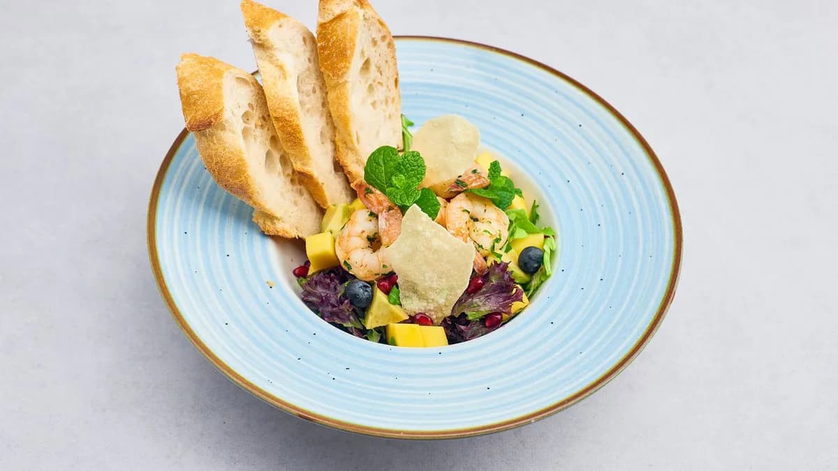 Sałatka z krewetkami