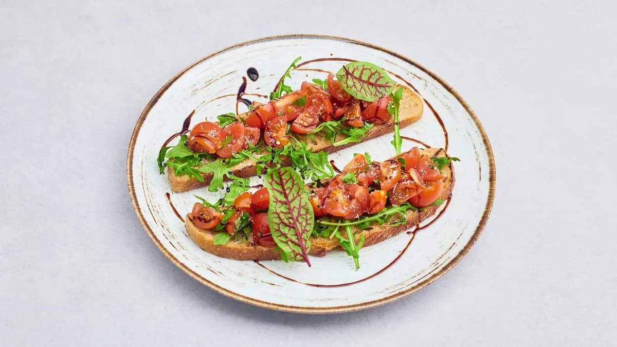 Bruschetta z pomidorami