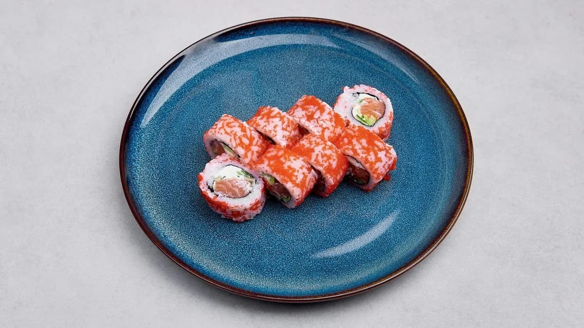 CALIFORNIA SALMON CHEESE 8 szt.