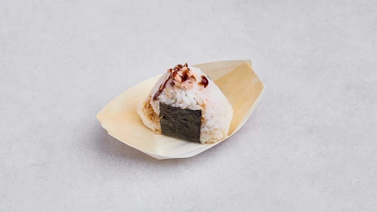 ONIGIRI ŁOSOŚ