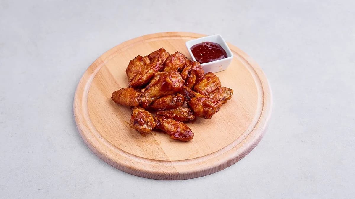Skrzydełka pieczone w sosie BBQ