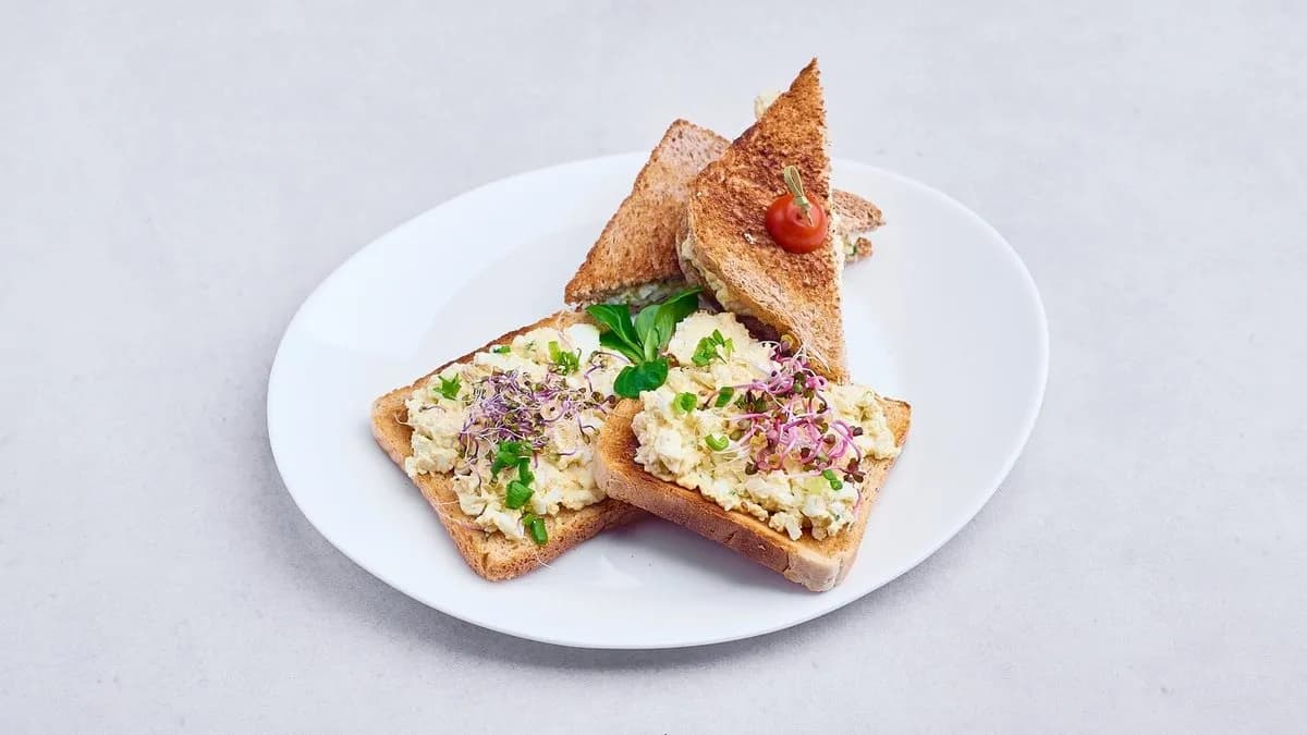 Kozacka kanapka z pastą jajeczną