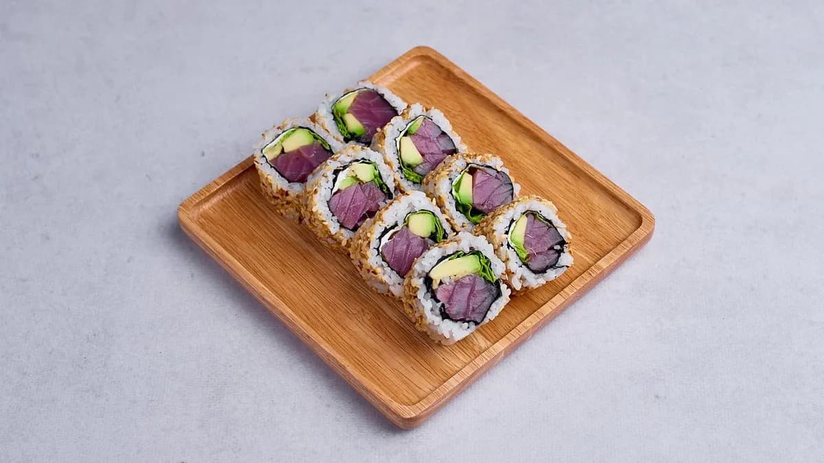 California maki tuńczyk