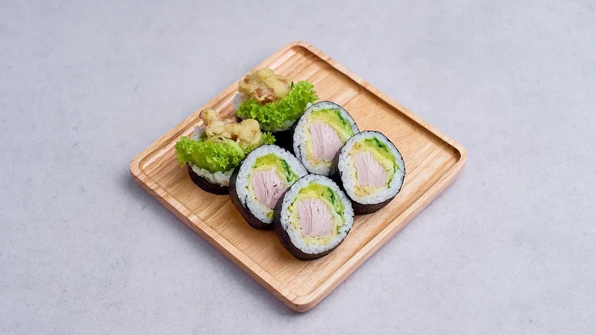 Futomaki tuńczyk w tempurze