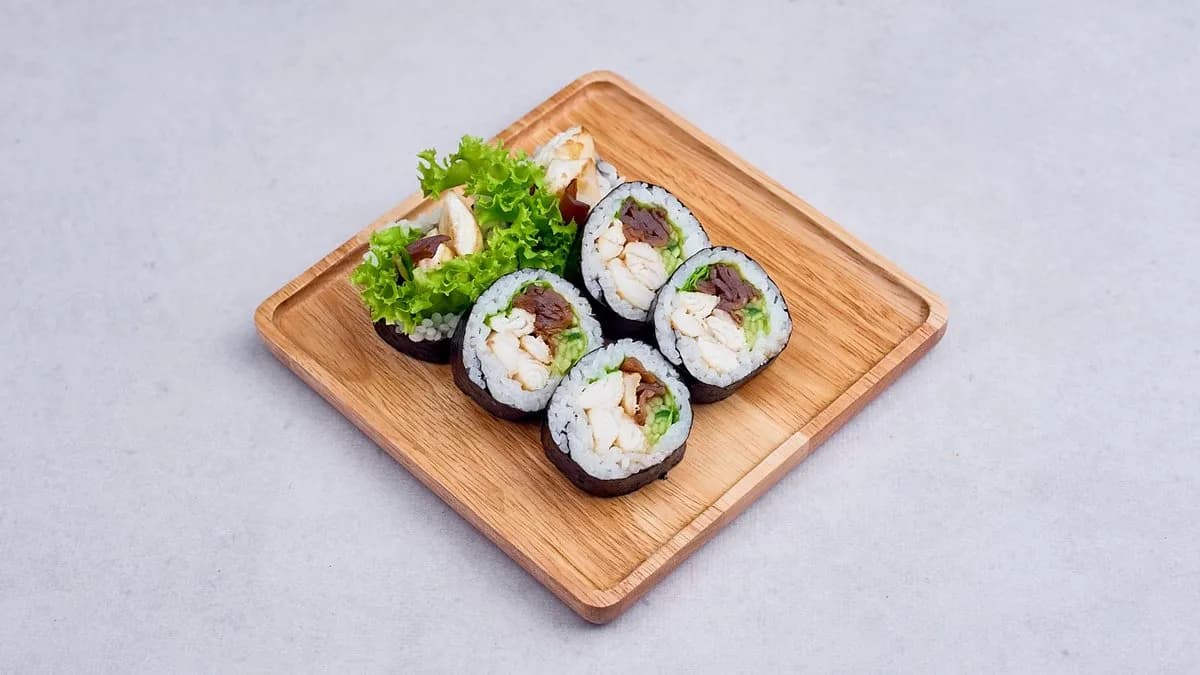 Futomaki ryba maślana pieczona