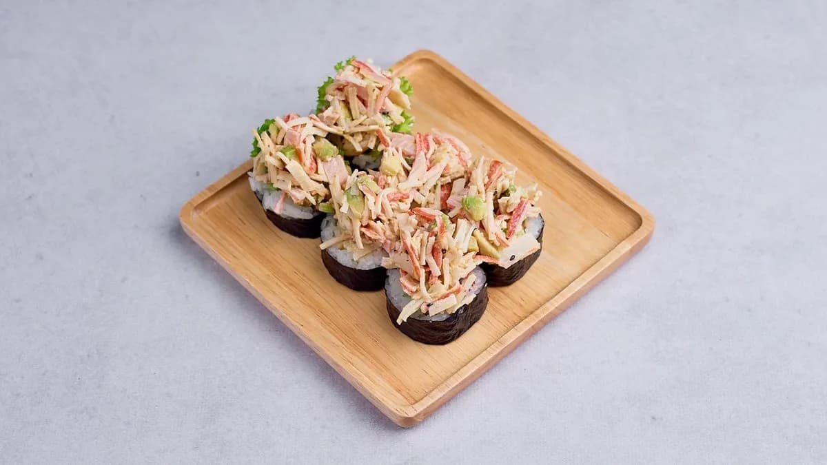 Futomaki  sałatka z kraba