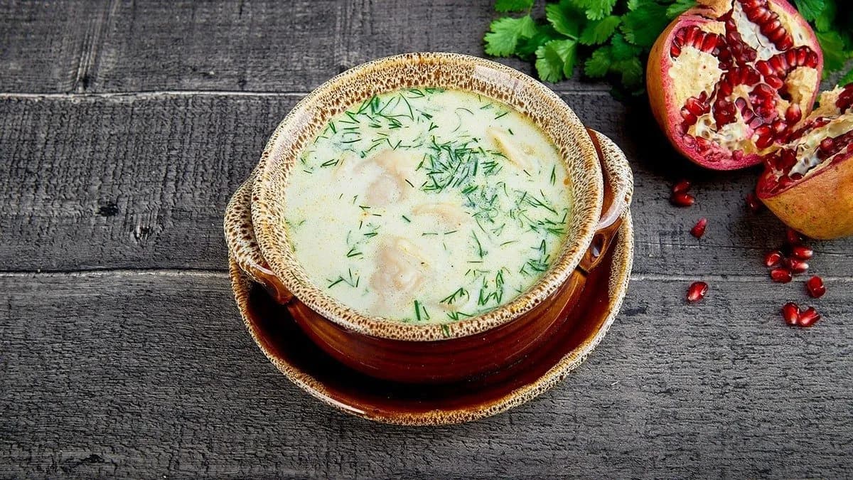 Pielmieni w bulionie