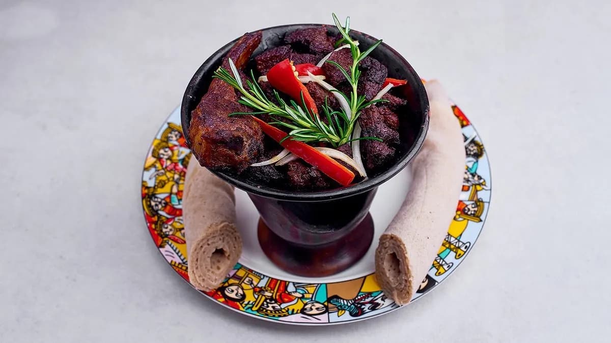 Ye-awaze tibs wołowina