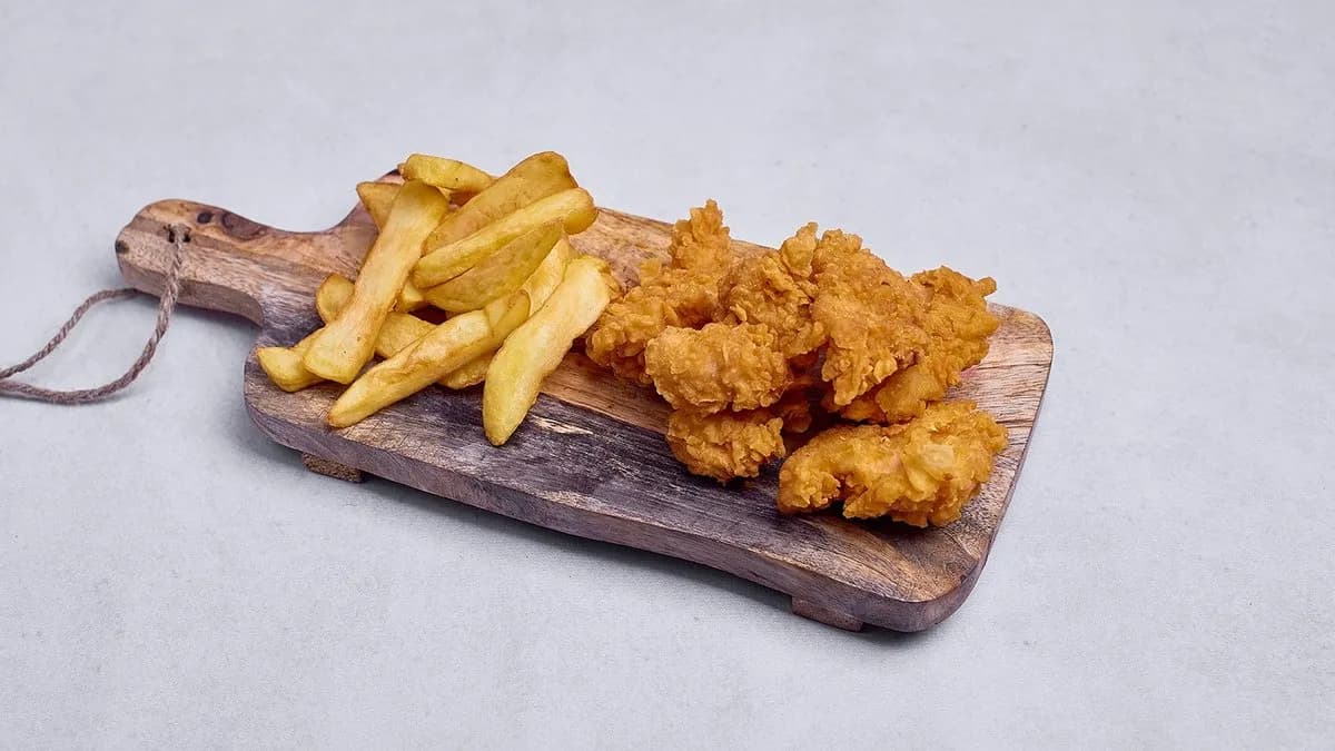 5 stripsów i frytki