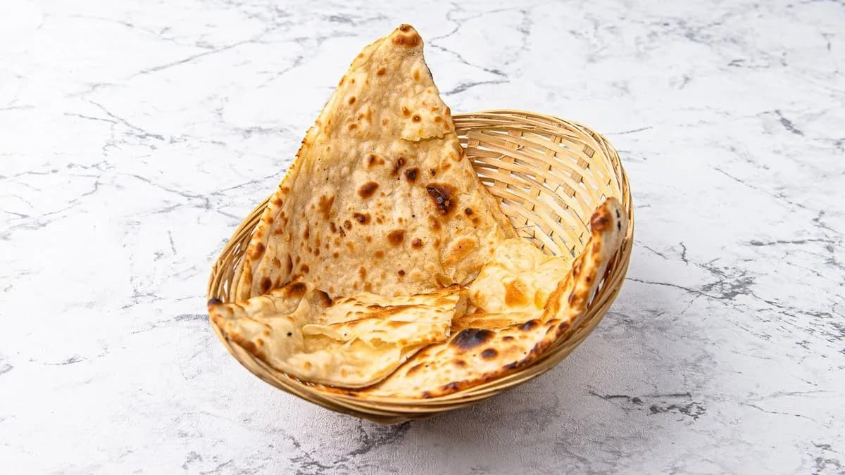 Garlic naan