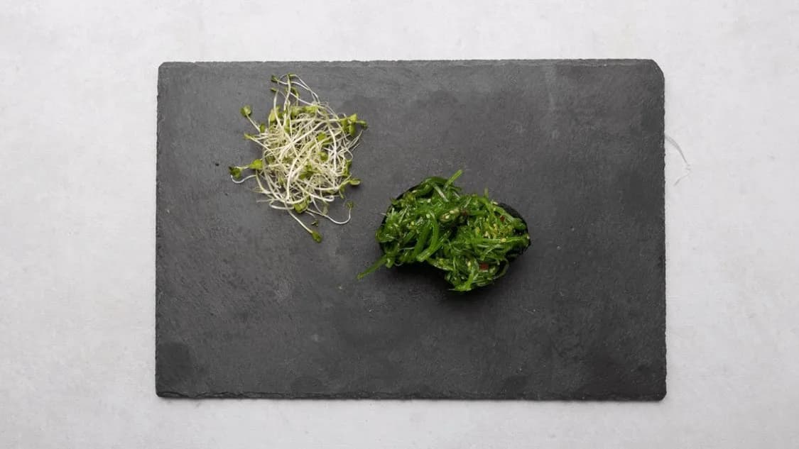 Gunkan Wakame (2 sztuki)