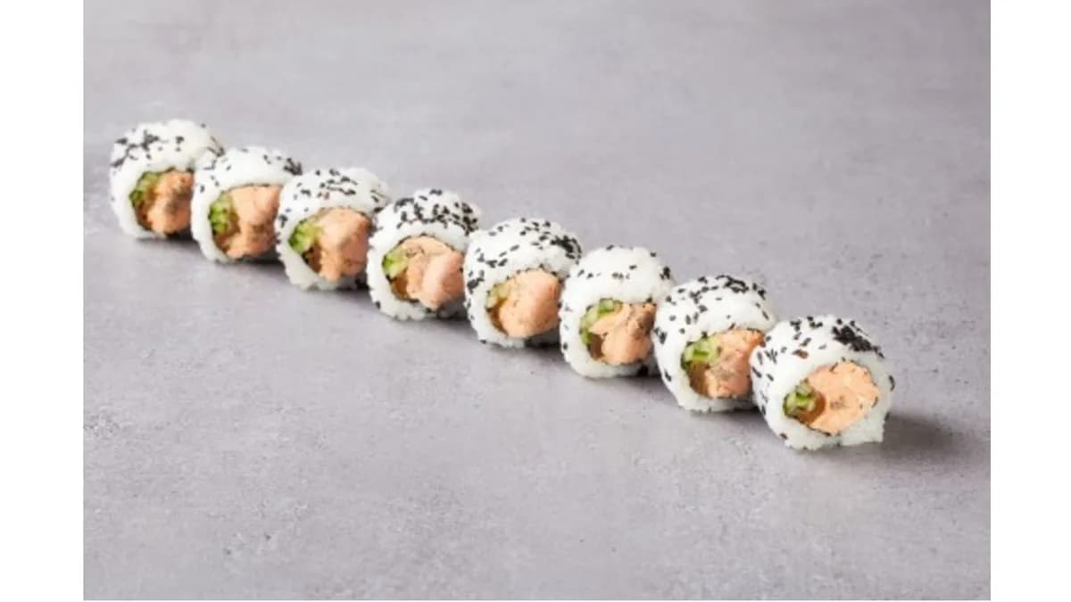 Maguro ura roasted maki