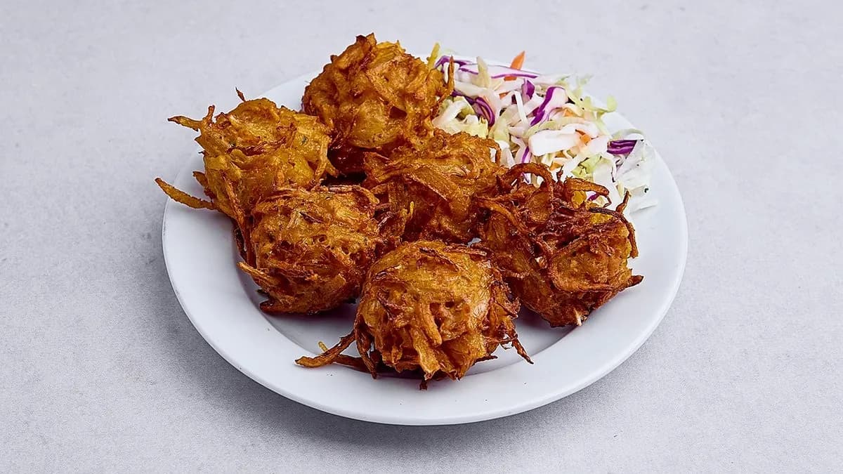 Onion bhajia