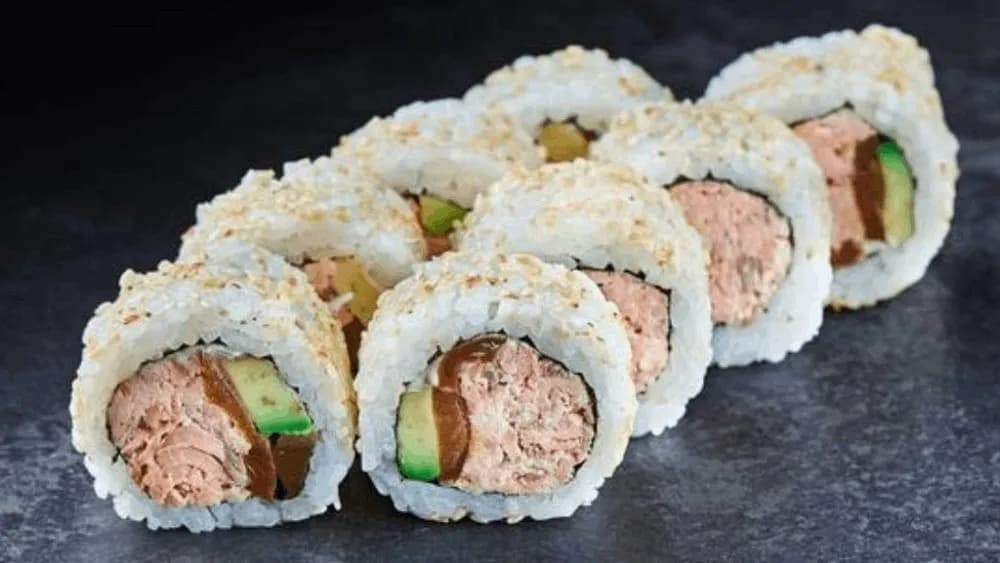 California maki Pieczony Łosoś
