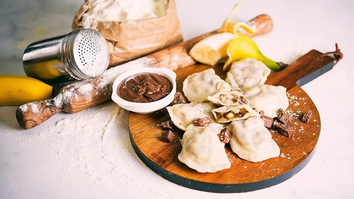 Pierogi z czekoladą i bananami