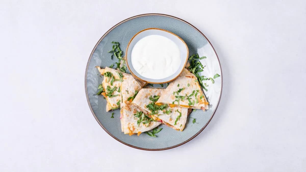 Quesadilla z mozarellą