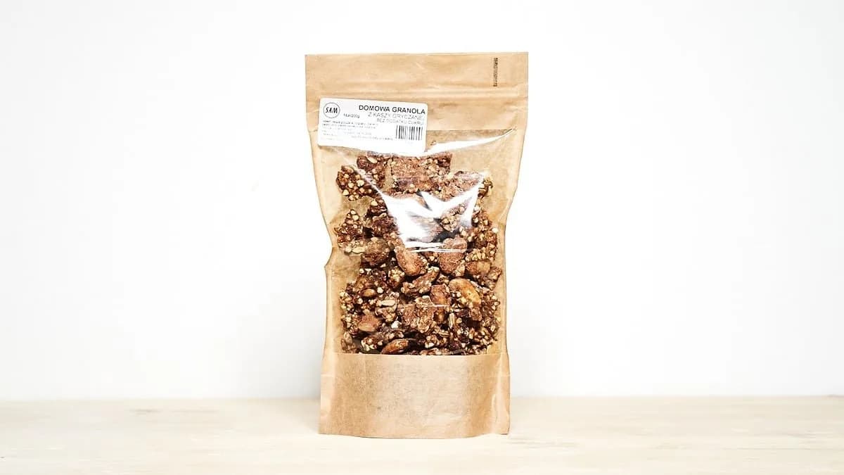 Domowa granola z kaszy gryczanej