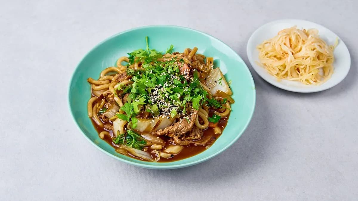Udon z wołowiną