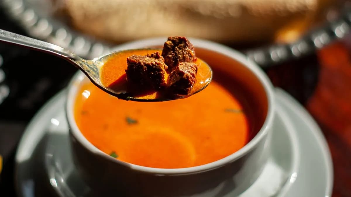 Indyjska zupa z baraniną