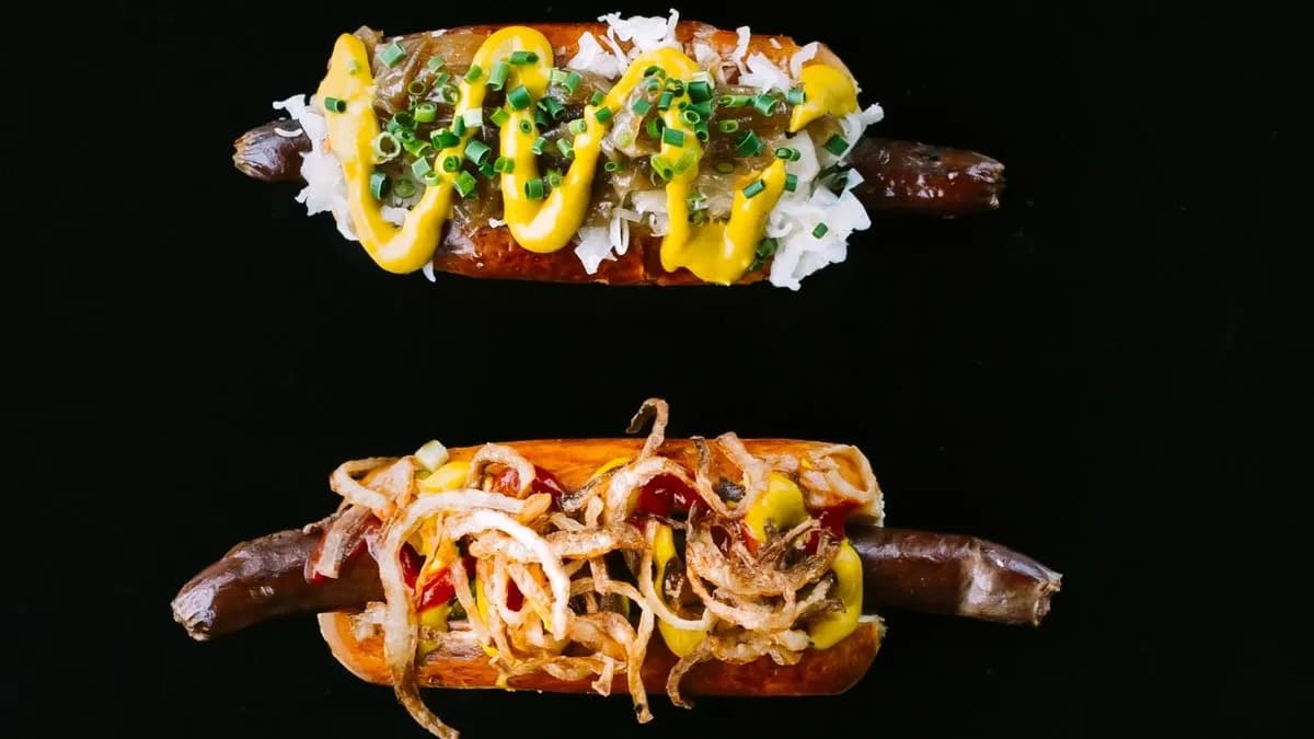 FRANK'S craft hot-dogs Wola