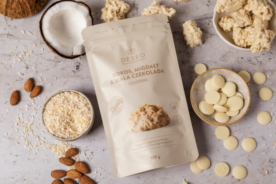 CHOCOLATE CLUSTERS czekolada biała - kokos- migdał