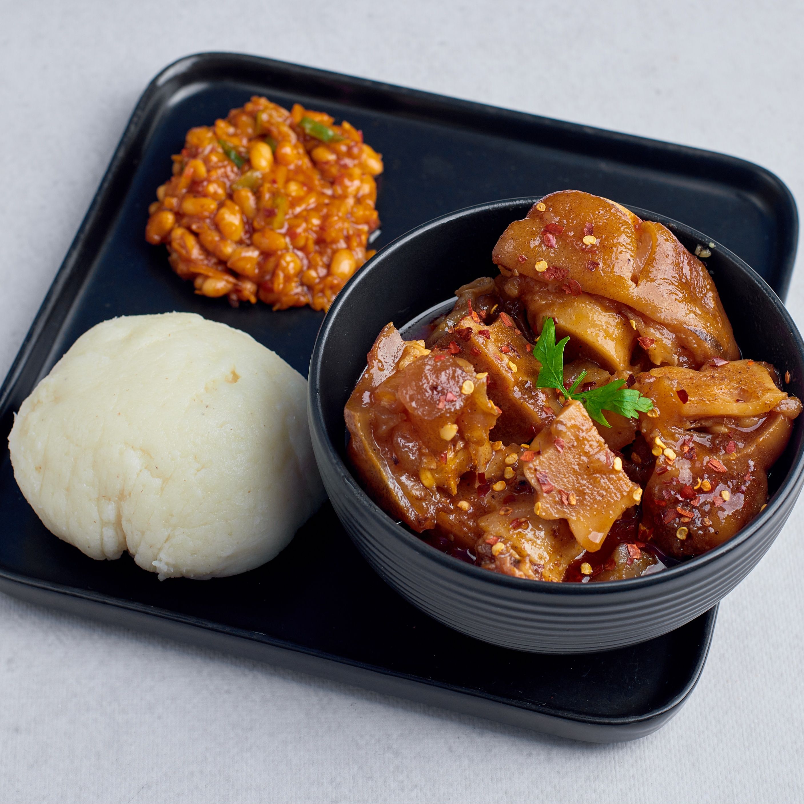 Mazondo – Nogi Wołowe (Beef Trotters)