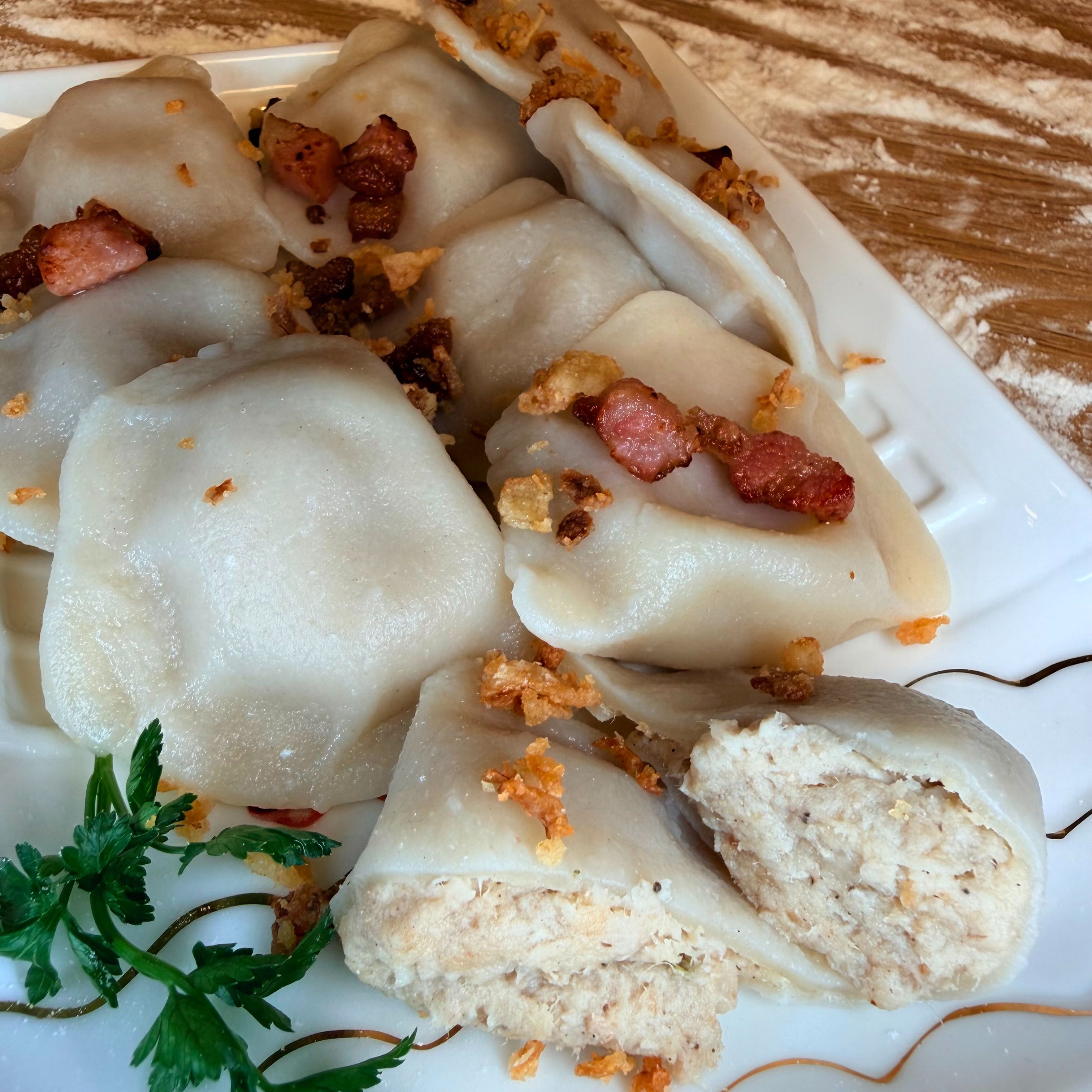 Pierogi z mięsem 16 sztuk