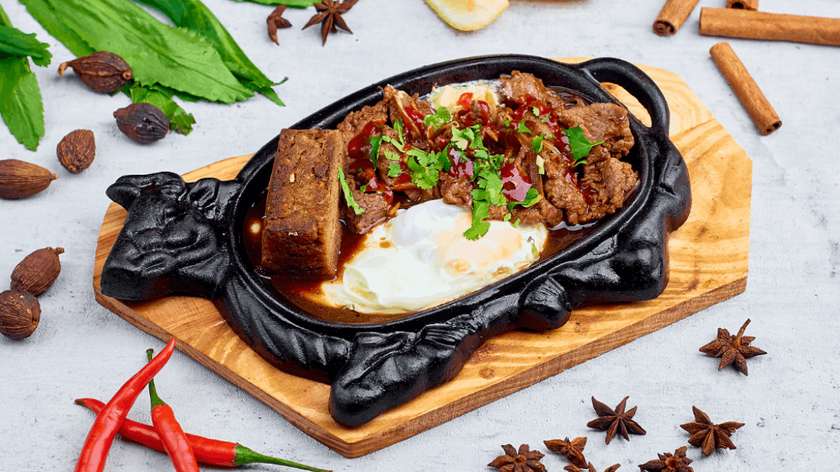 Bò né
