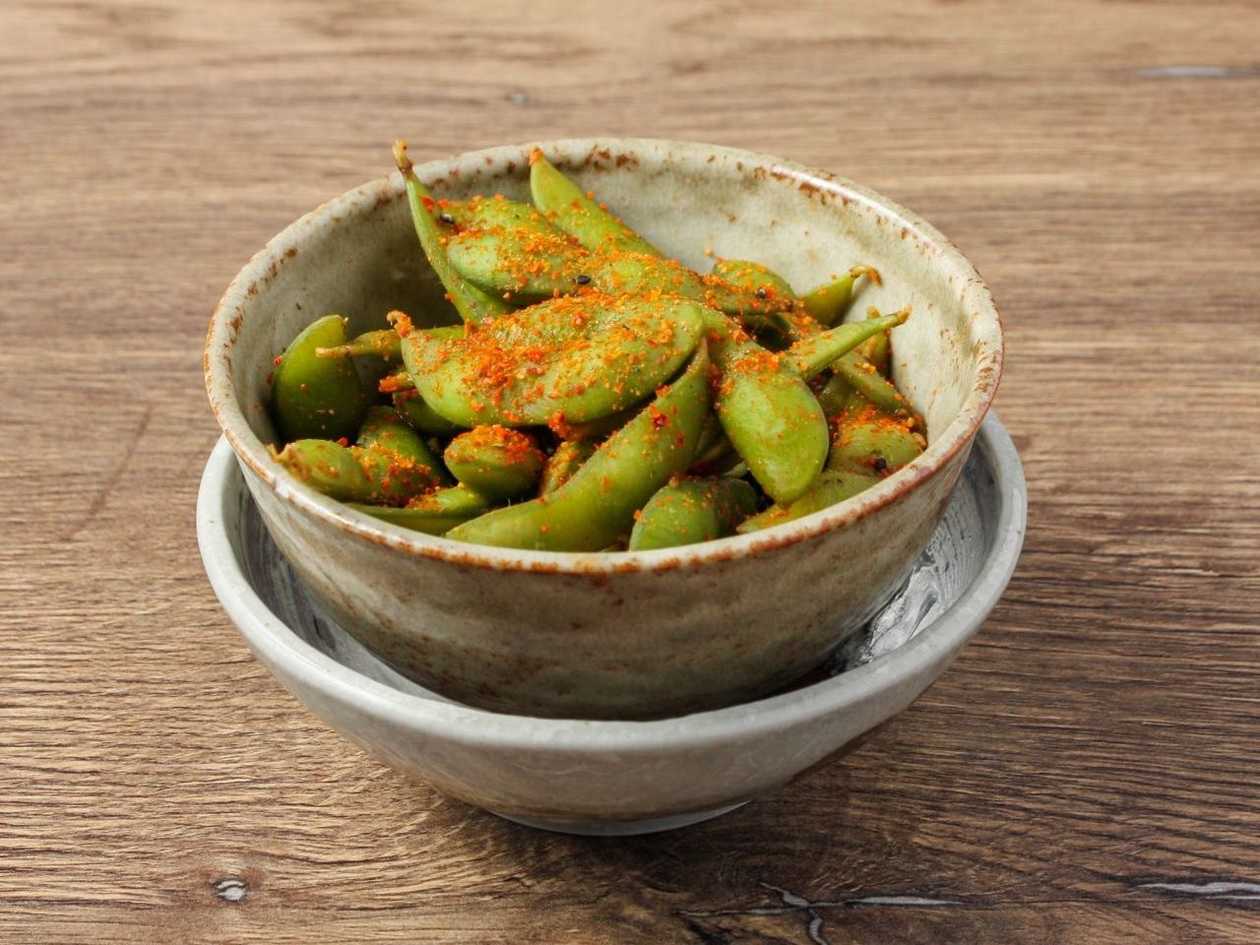 SPICY EDAMAME