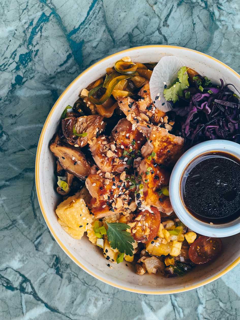 Roasted Salmon Mana Poke Bowl
