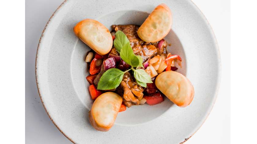 Beef with Black Pepper Sauce