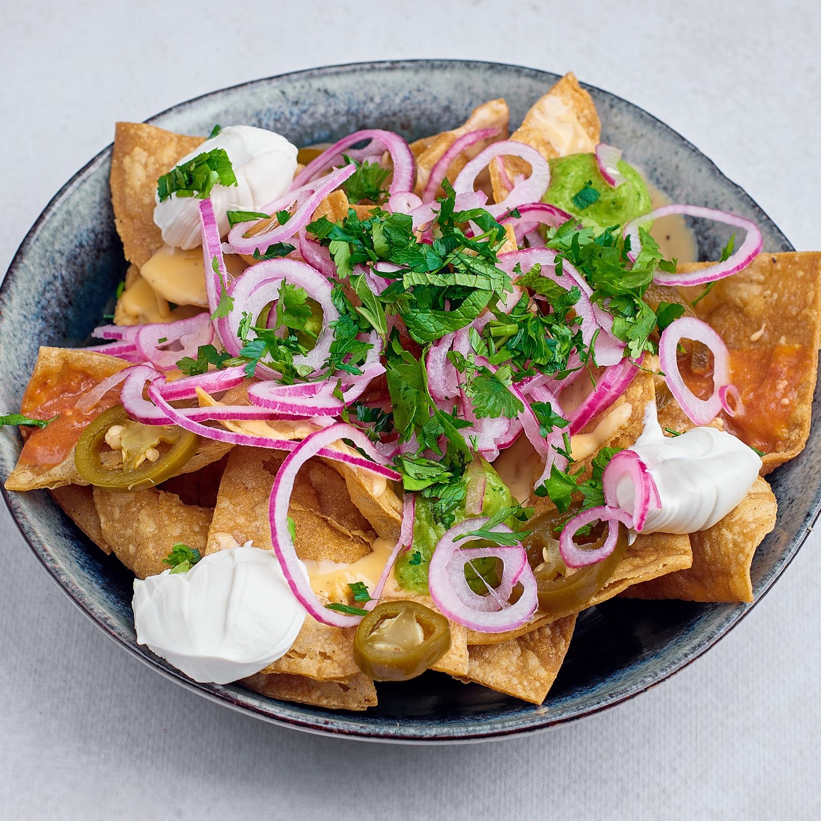 Nachos z sosami
