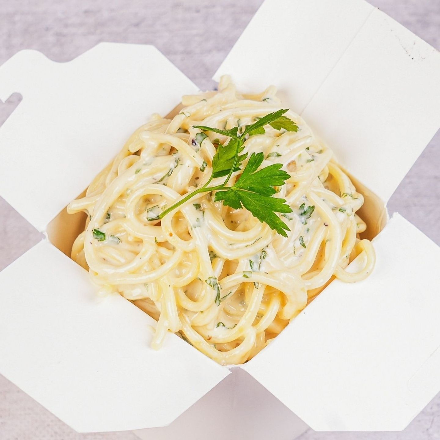 Makaron Spaghetti z Sosem Alfredo Sauce