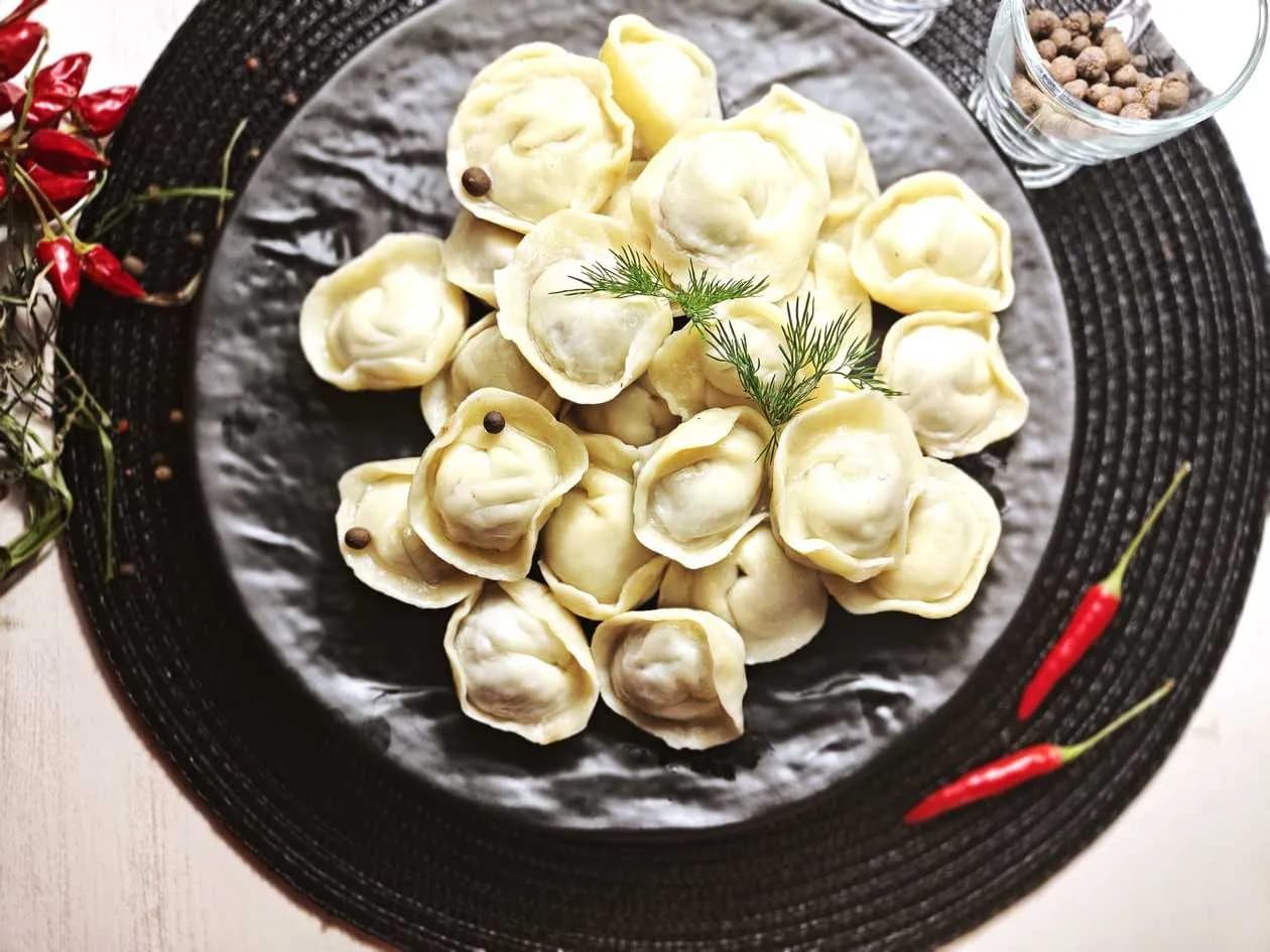 Z wołowiną i grzybami 350g