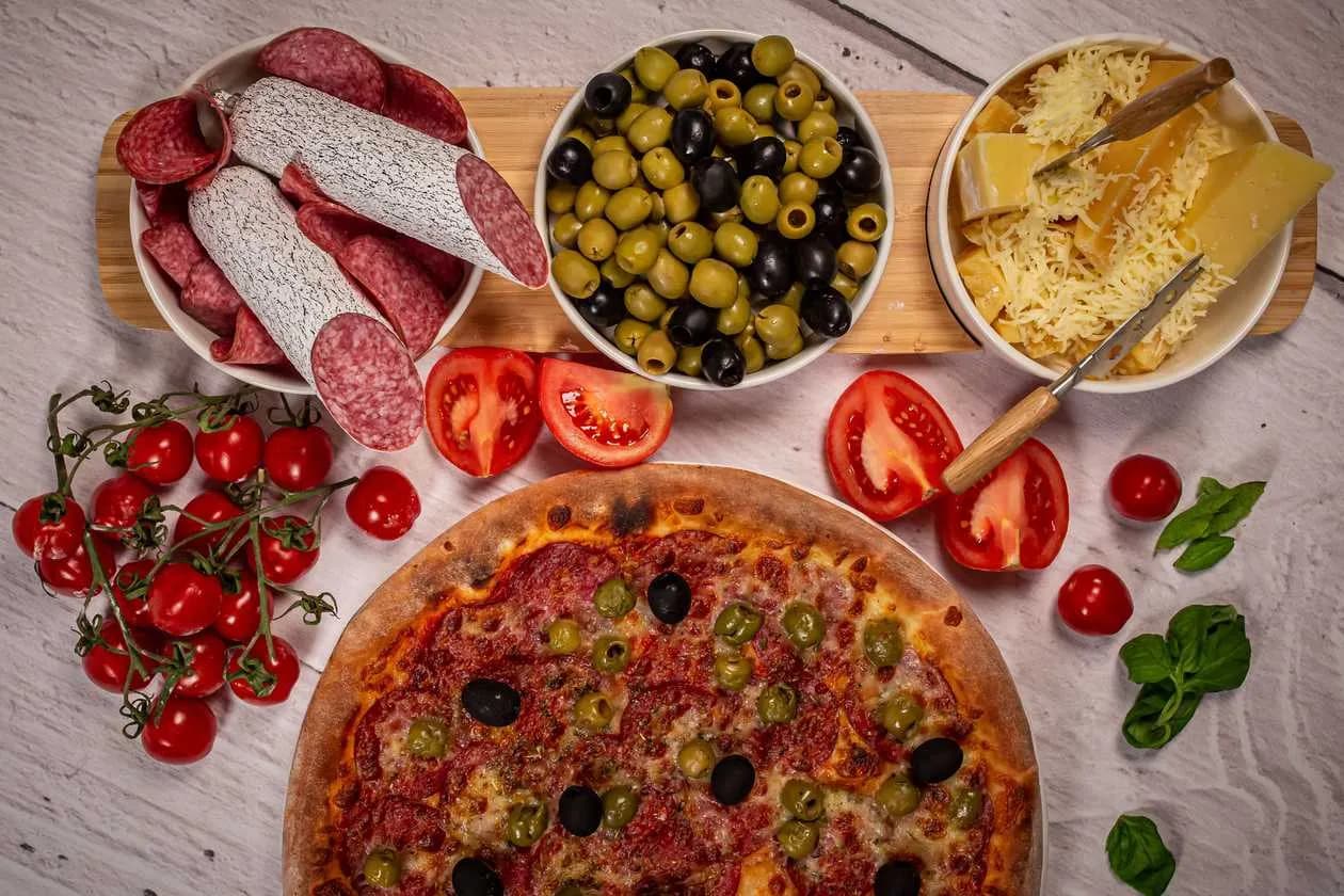 Cacciatore - Small Pizza