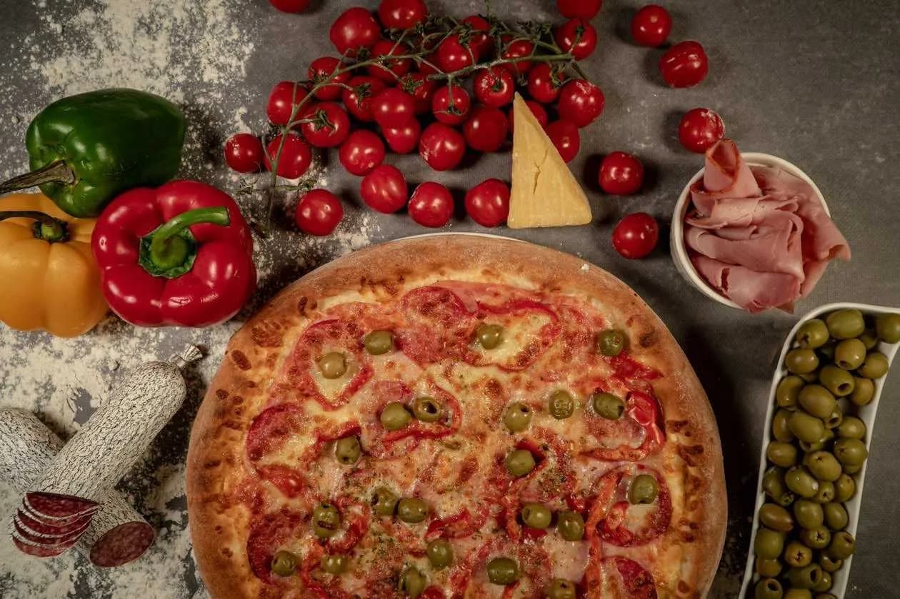 Bolognesa - Small Pizza
