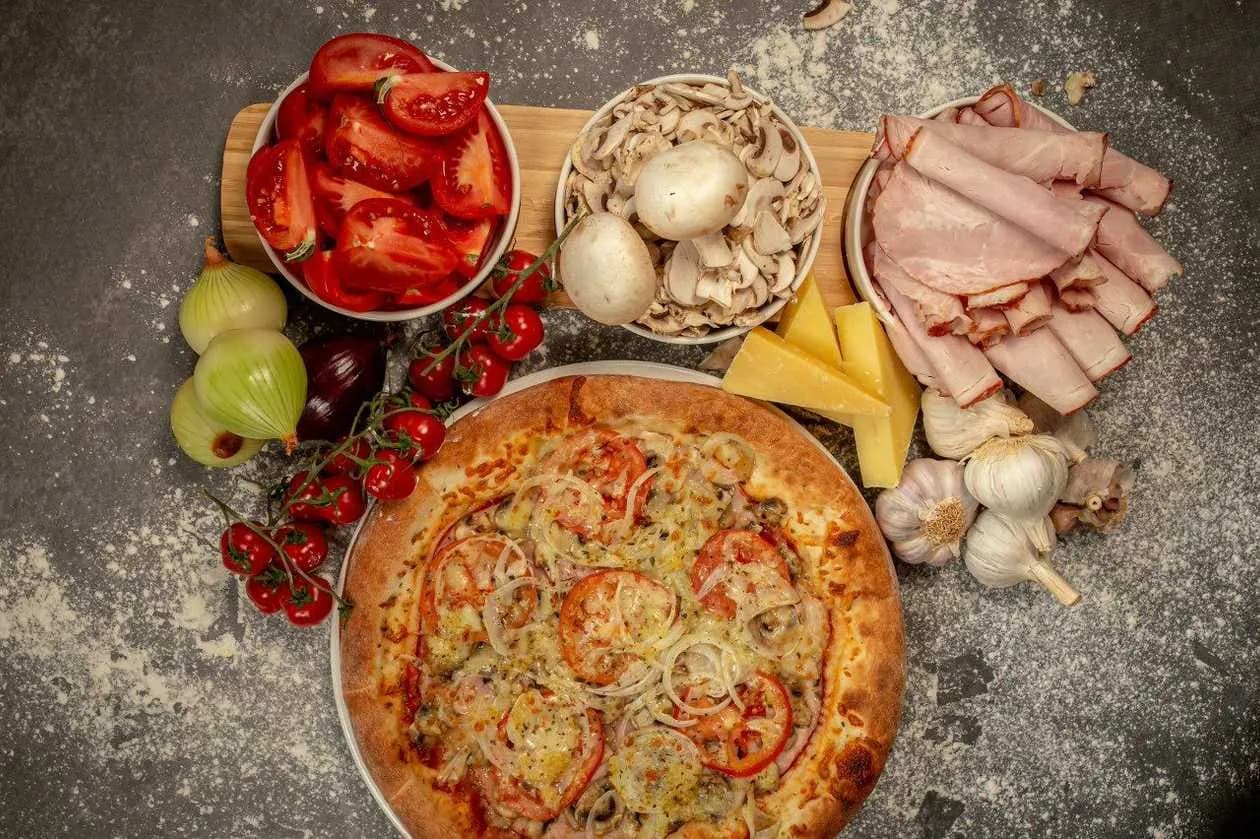 Farmer's - Small Pizza