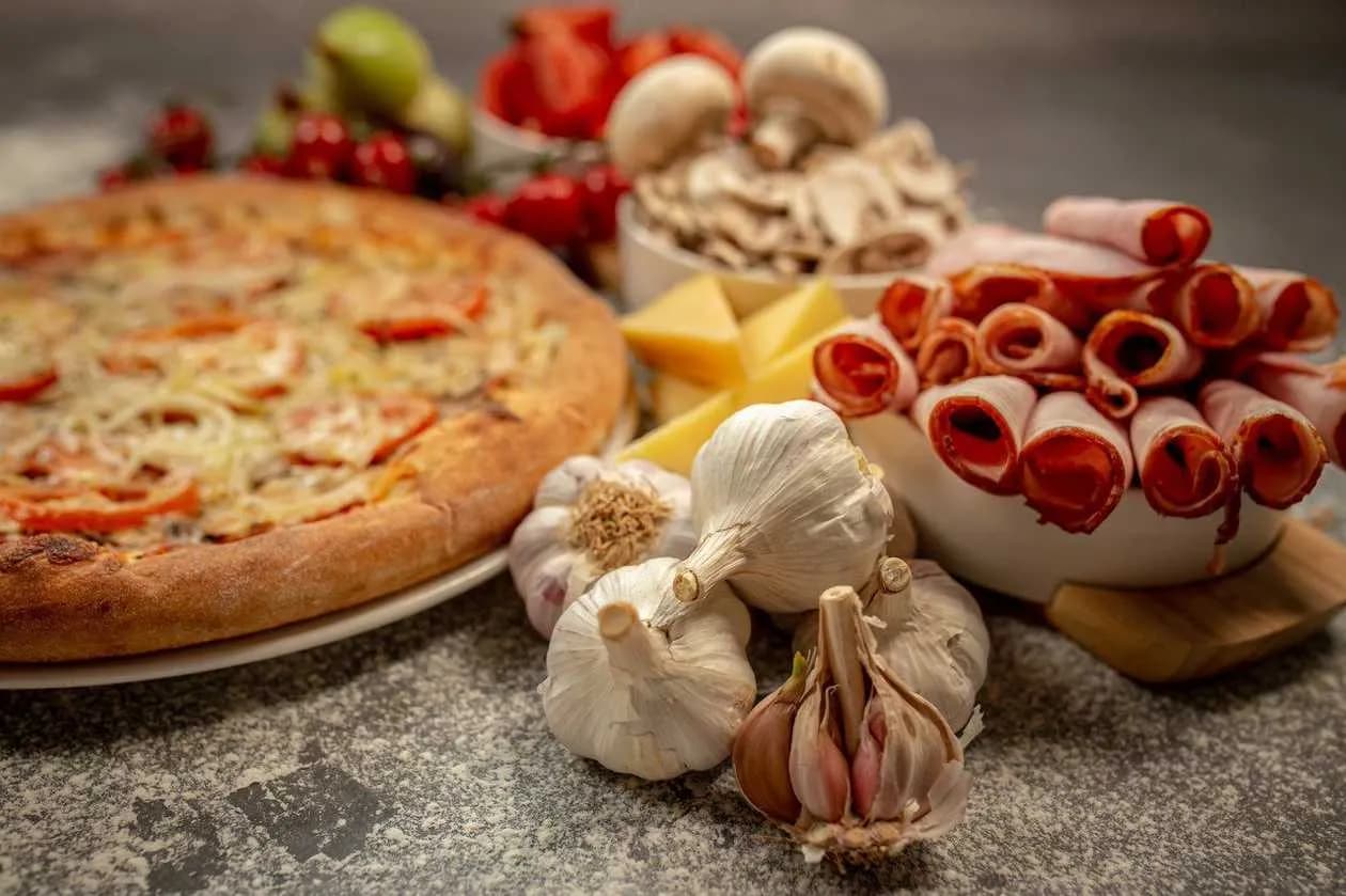 Farmer's - Large Pizza
