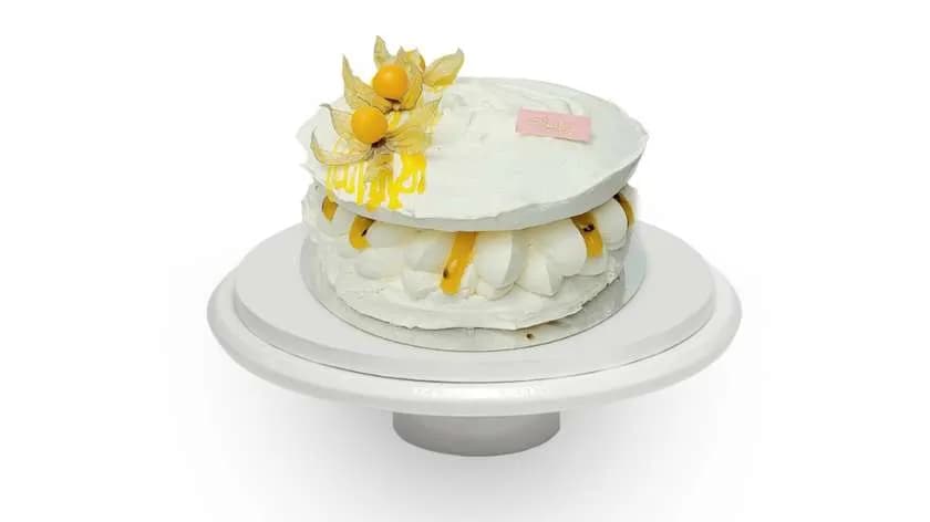 Tort Bezowy Z Marakują