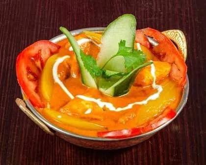 Chicken Mango (Do tego proponujemy Ryż basmati oraz Chleb Naan)