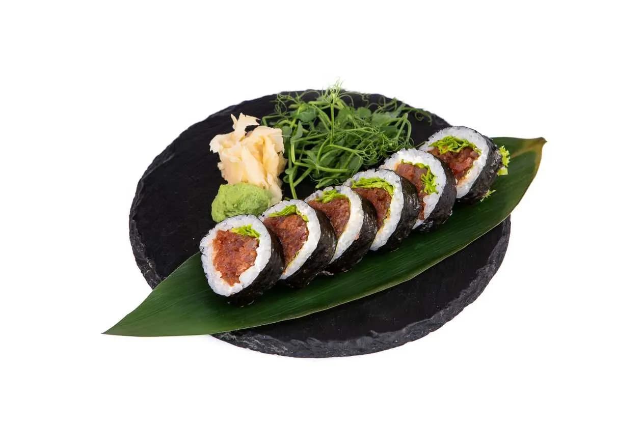 Futomaki with Tuna Tartare