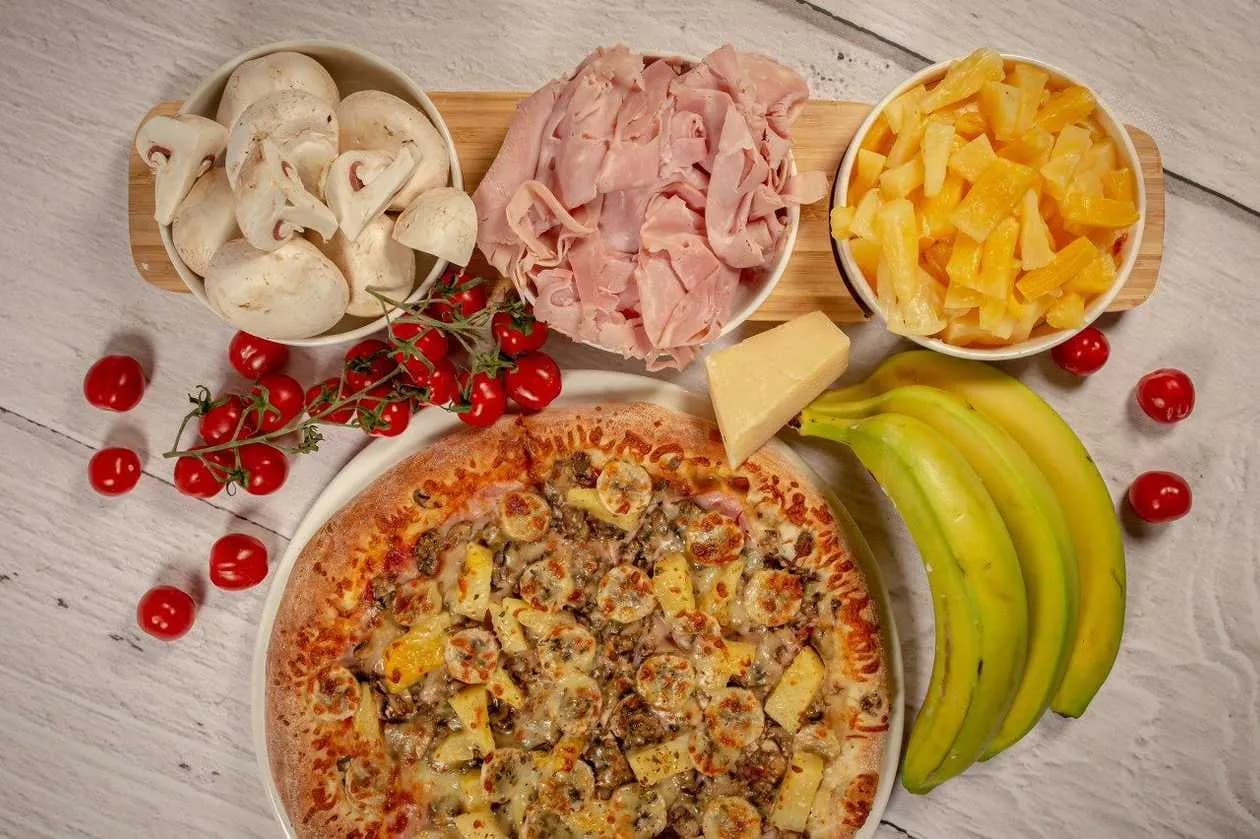 California - Large Pizza