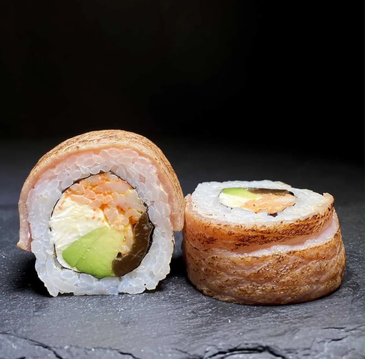 Rolka Philadelphia Maguro Grill (8 sztuk)