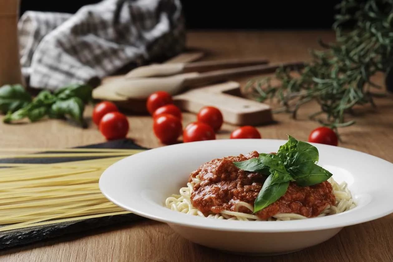 Liliput Pasta with Bolognese Sauce